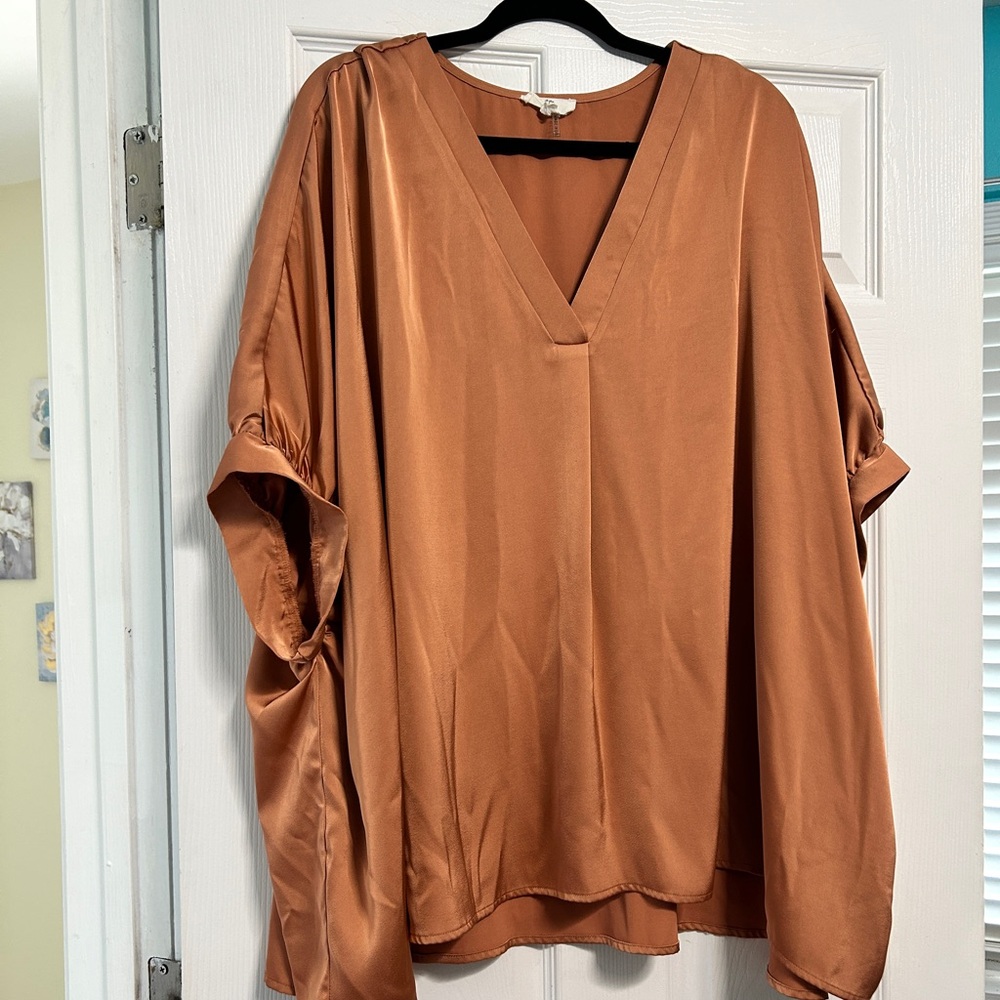 Women's Entro Batwing Satin Blouse - Plus Size XL